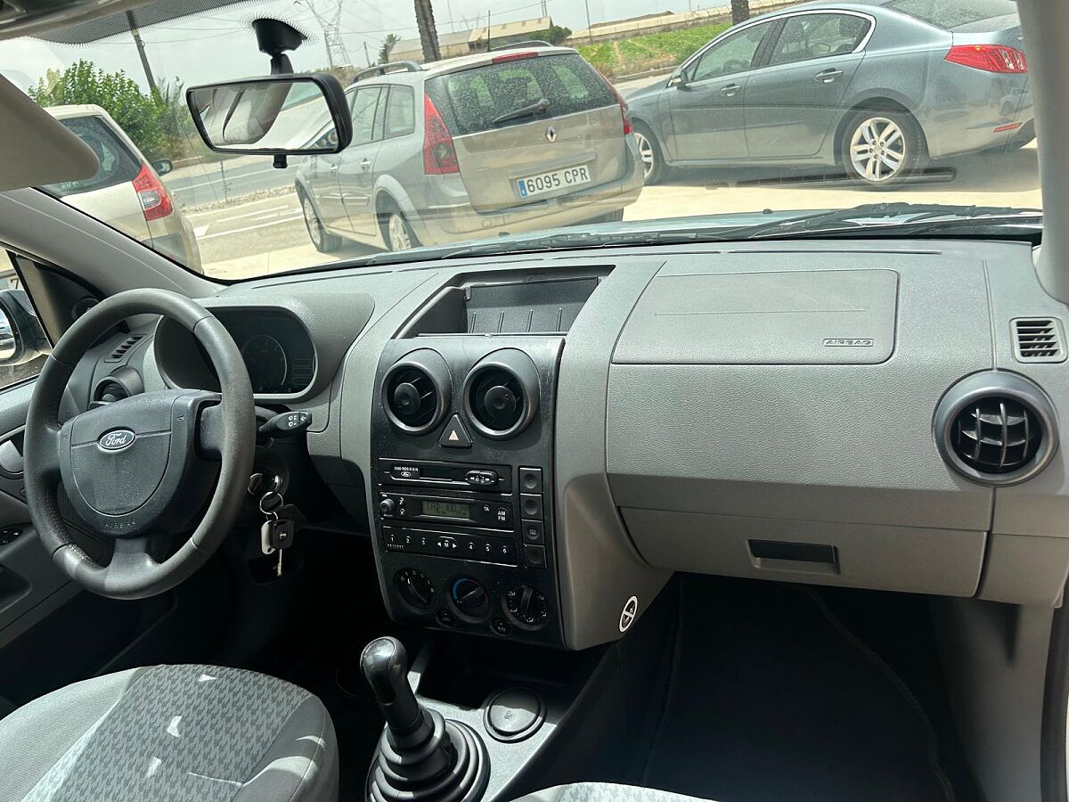 FORD FUSION TREND 1.4 TDCI SPANISH LHD IN SPAIN 68000 MILES SUPERB 2004